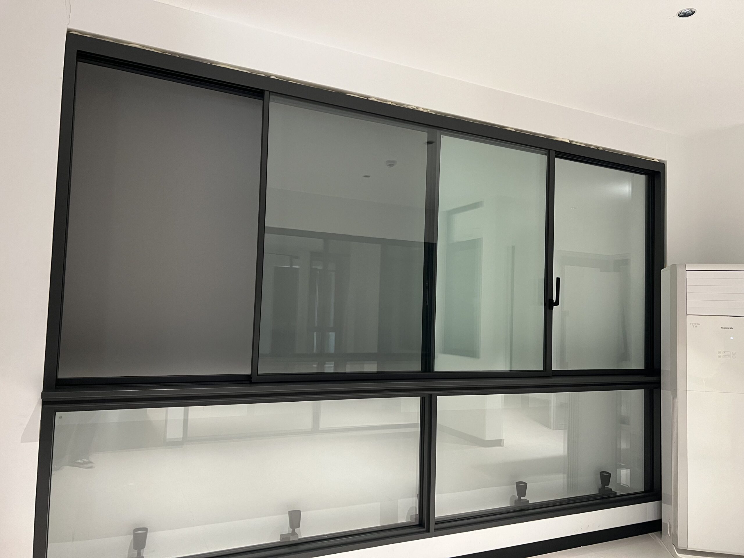 Sliding window displayed in a showroom